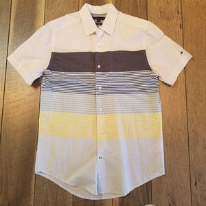 Tommy Hilfilger shirt